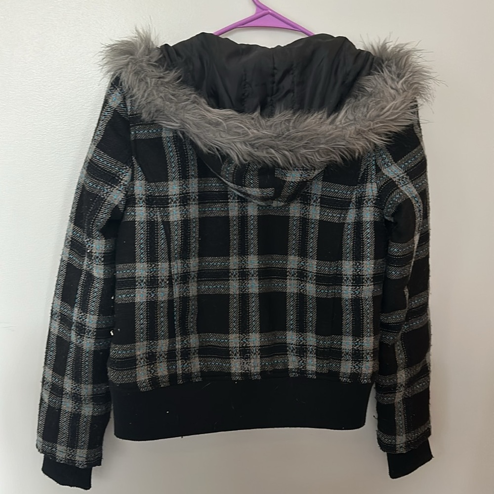 O’Neill Jacket - Picture 4 of 4